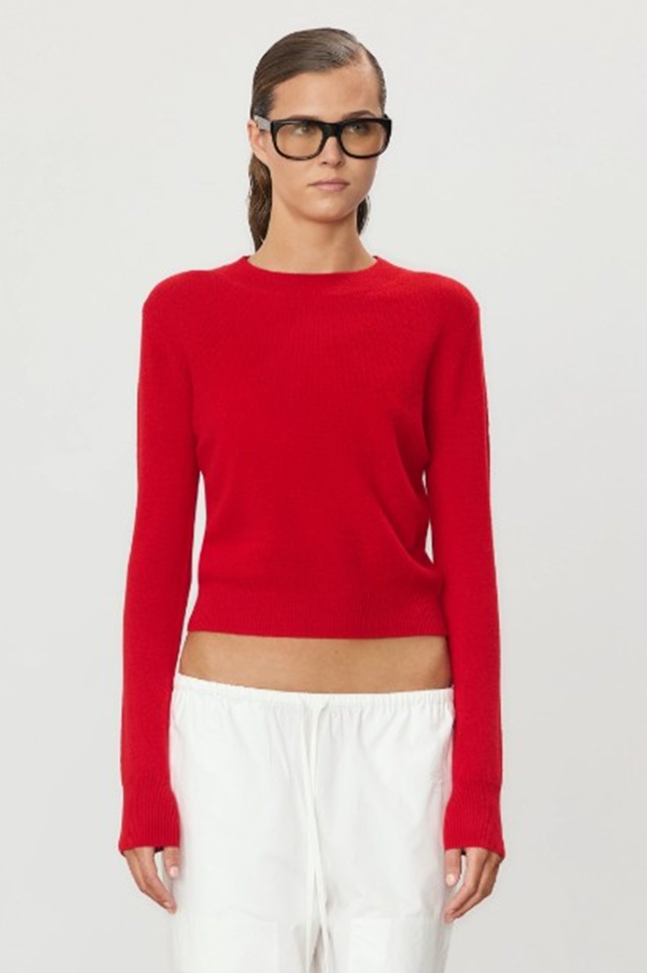 image of a model wearing the Eterne Francis Sweater in Rouge