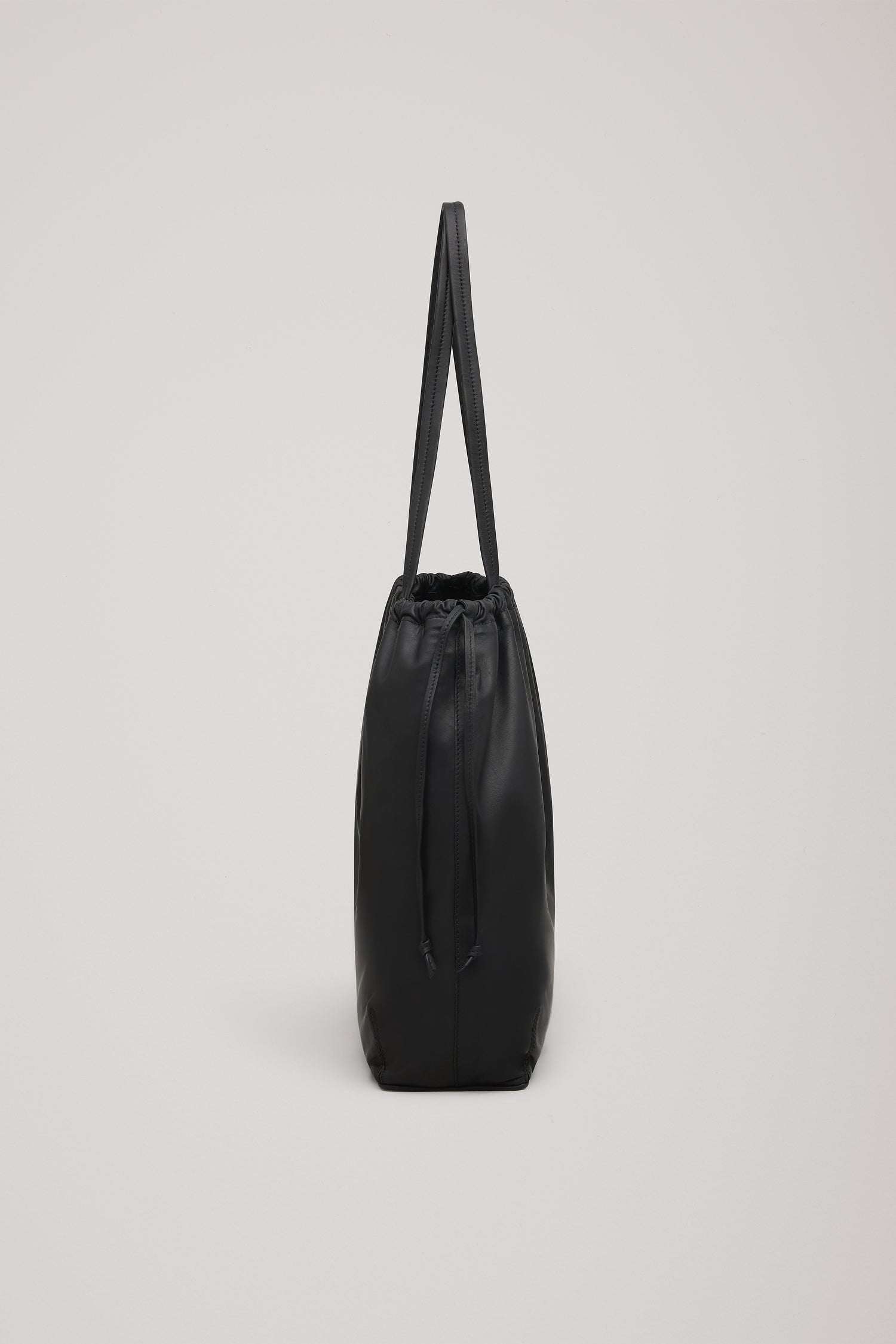 A Emery Sibella Bag-Black