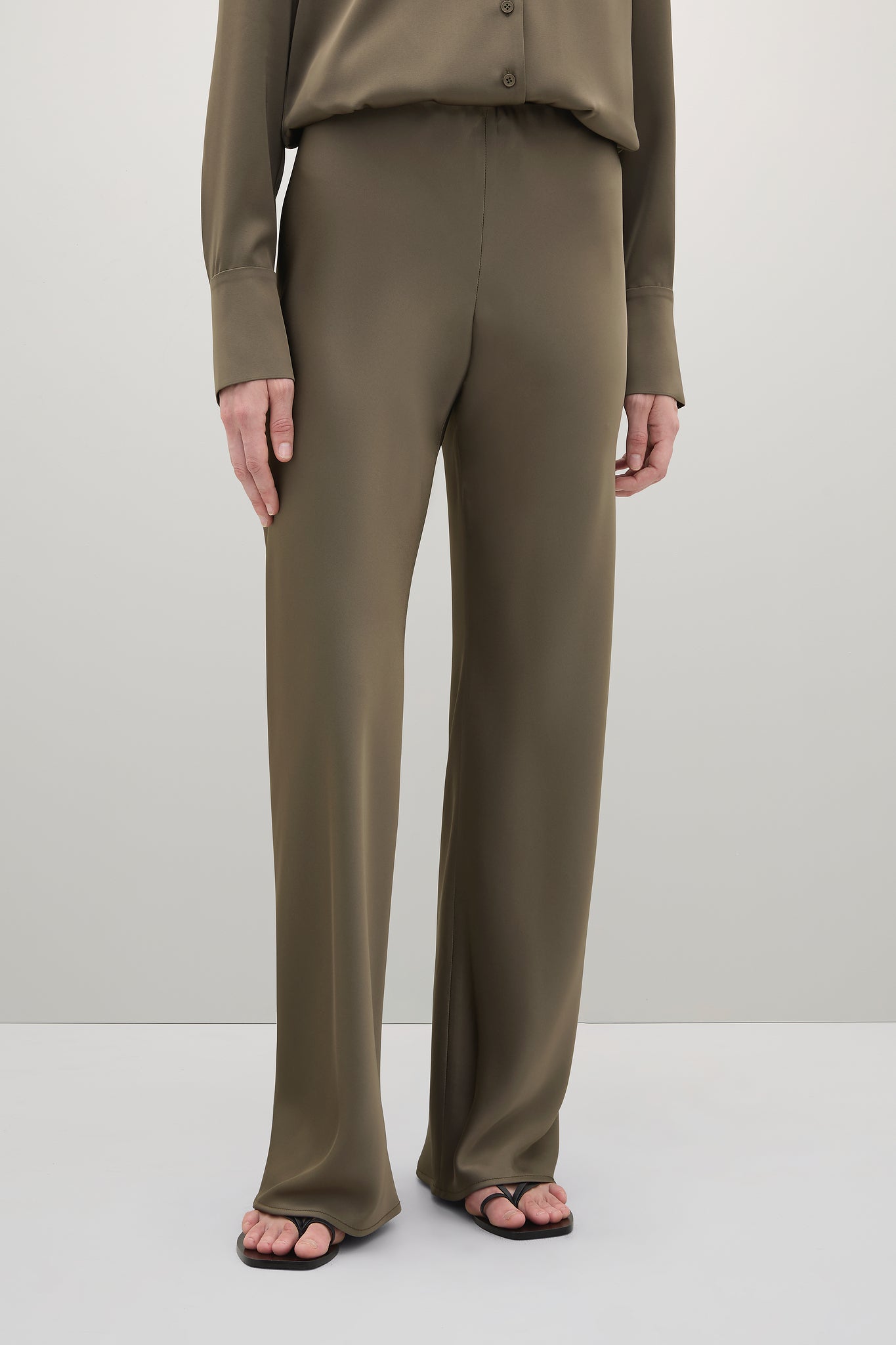 A. Emery The Myrna Deep Olive Pant