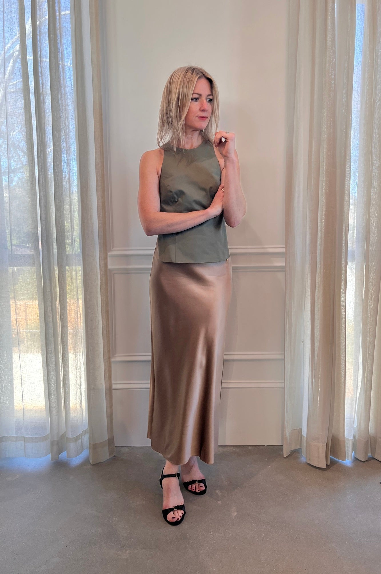 Eterne Camila Midi Skirt