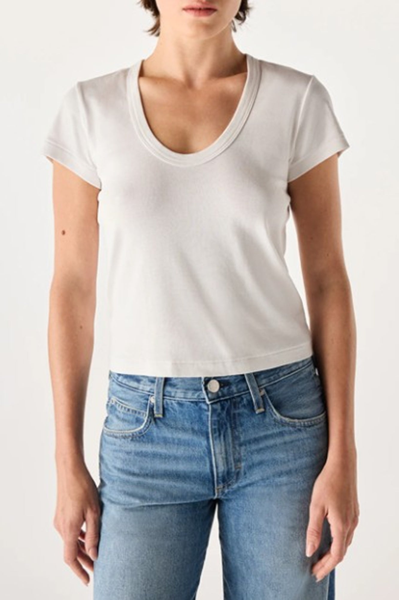 Amo Rumi Tee