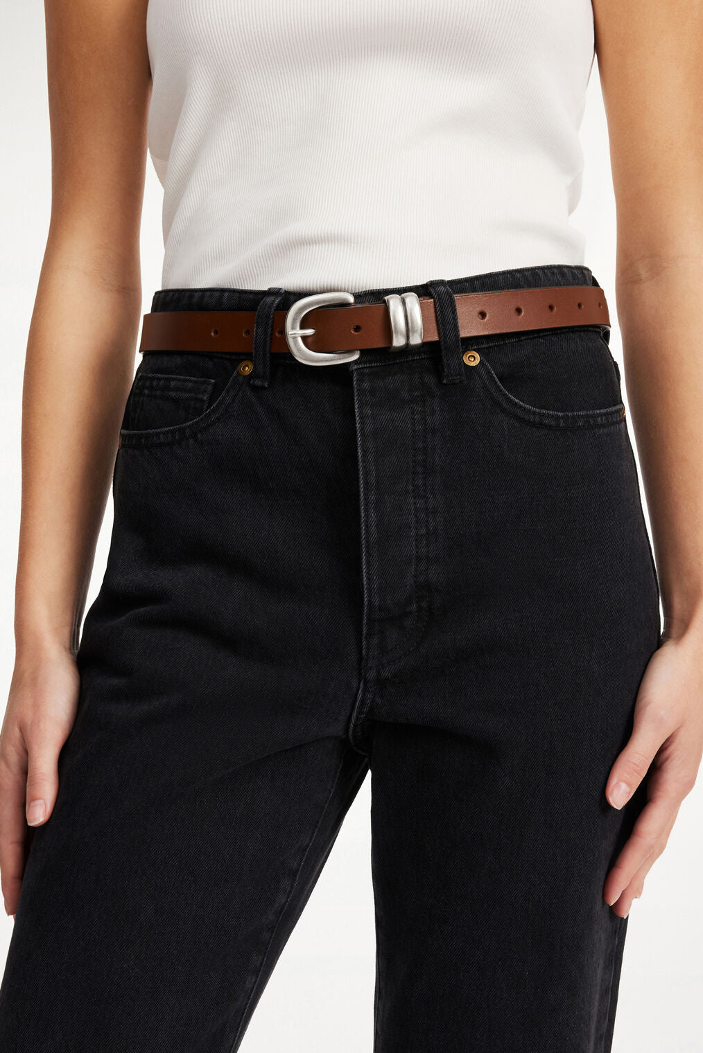 by Malene Birger Zoilo Belt, Dark Brown/Silver