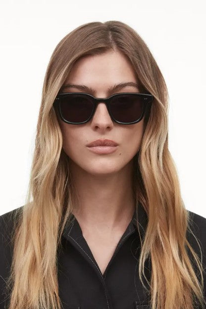 Chimi Sunglasses Core 02-Black