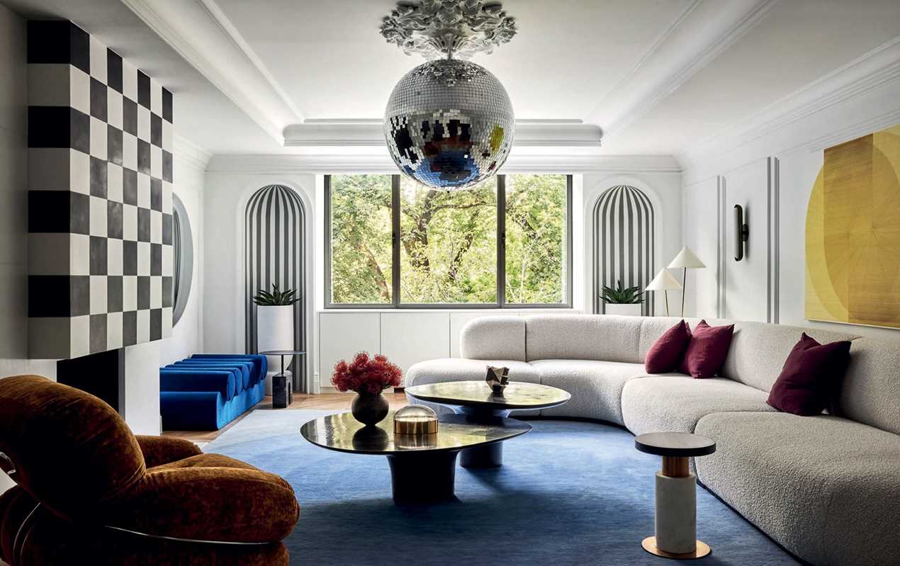 Living space suited for ‘Young Visionaries: A New Generation of Interior Designers' by Beta Plus as a coffee table book.