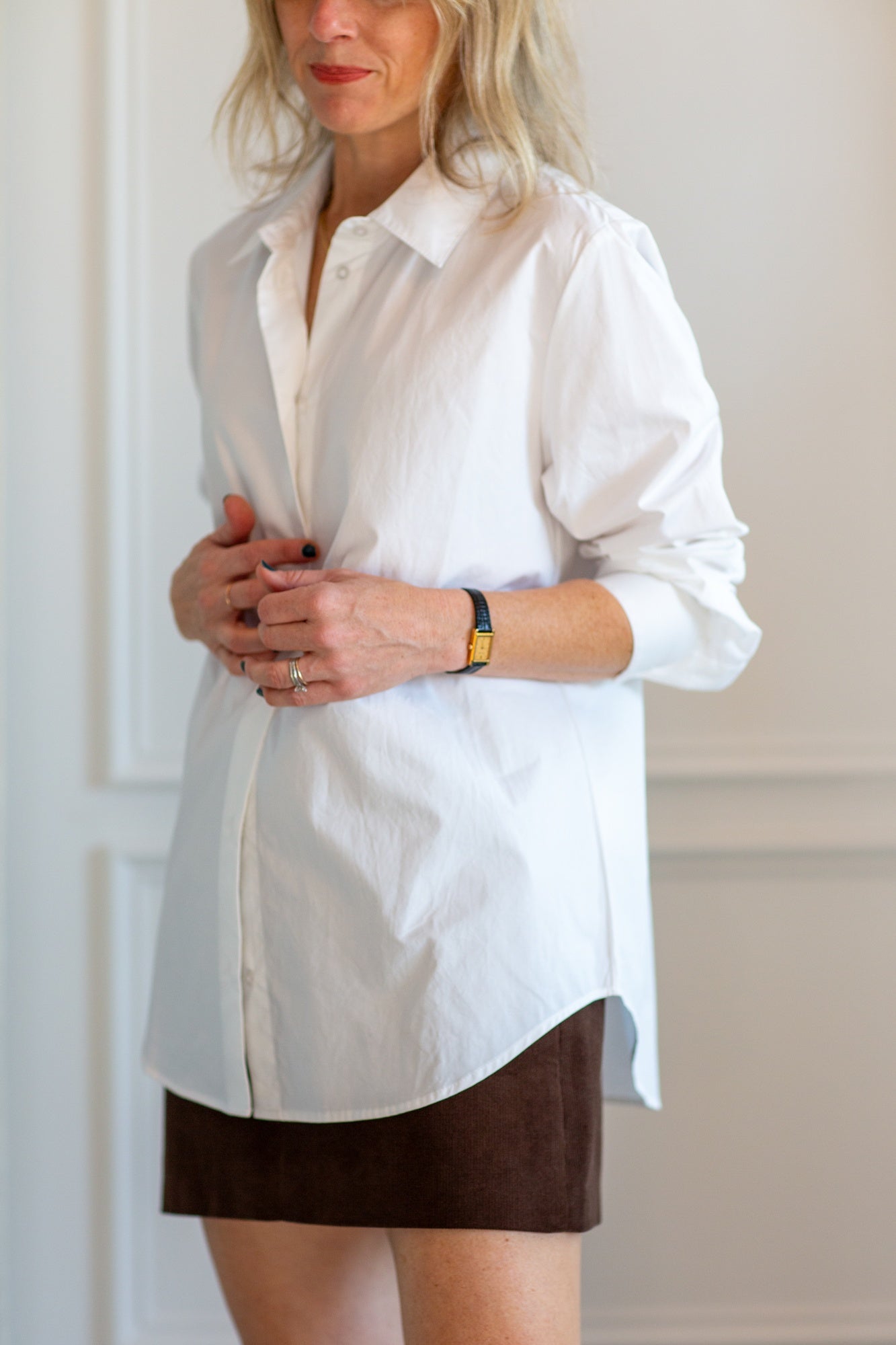 model wearing the herskind joe shirt and seroya azalea mini skirt