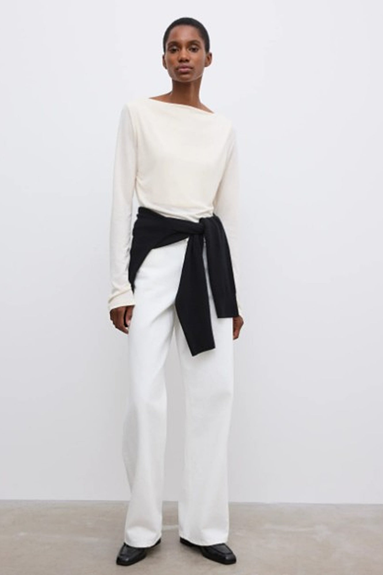 House of Dagmar Long Sleeve Square Neck Top
