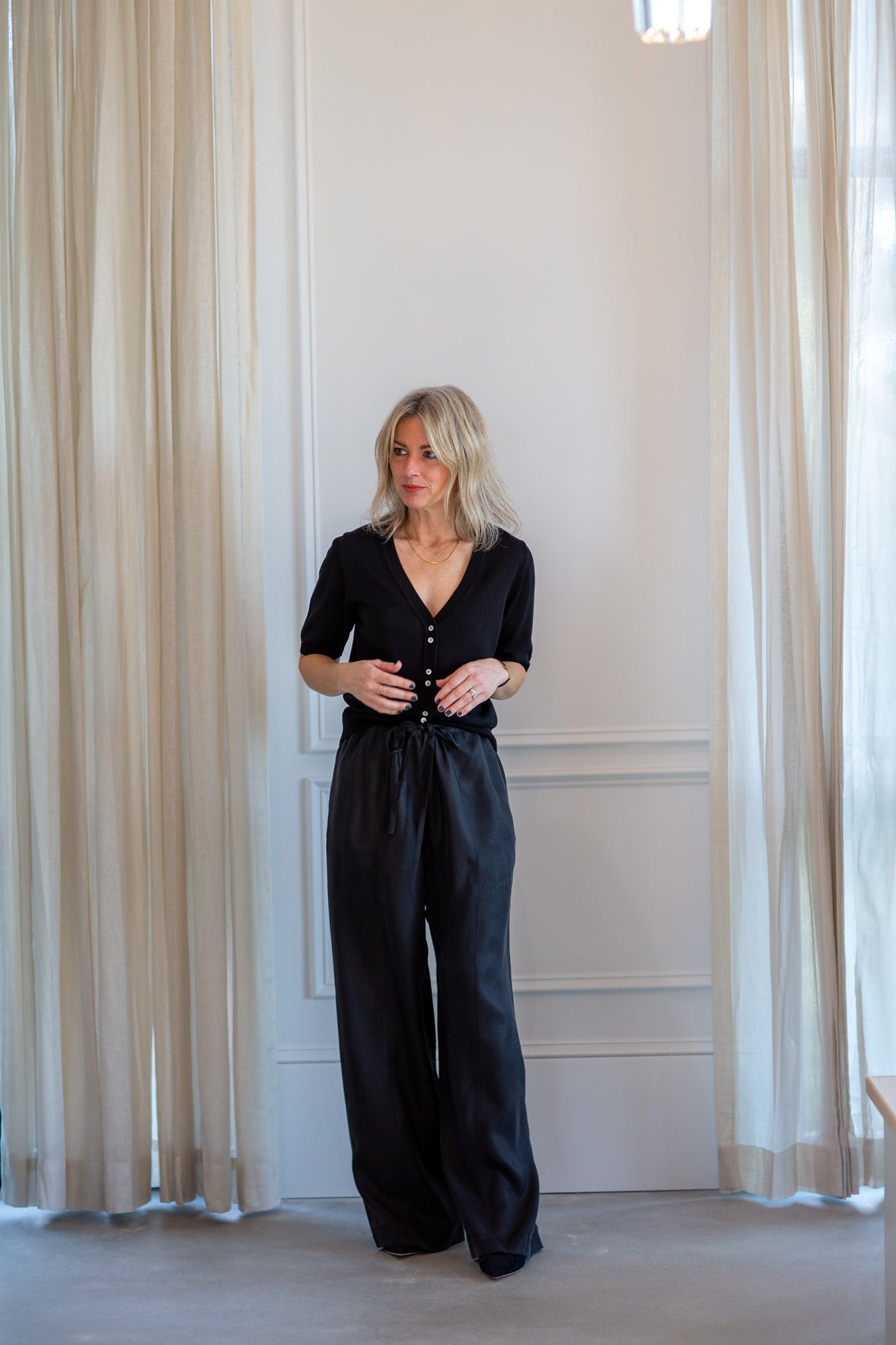 model wearing the marle hugo cardigan and mala pant