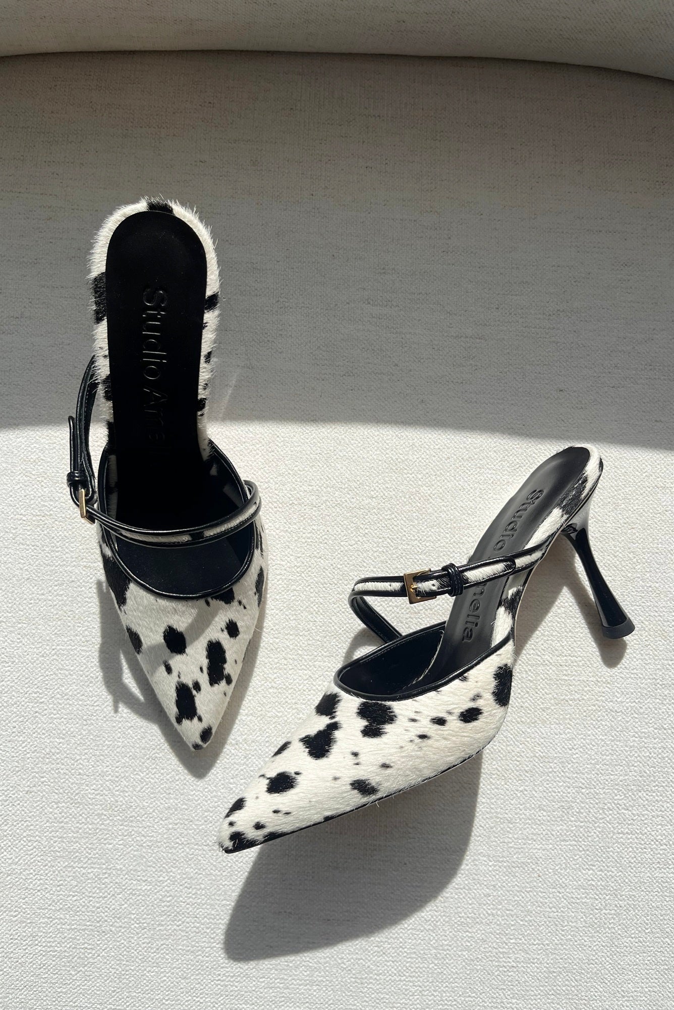 image of the Studio Amelia Alto 90 Mules in Calf Hair