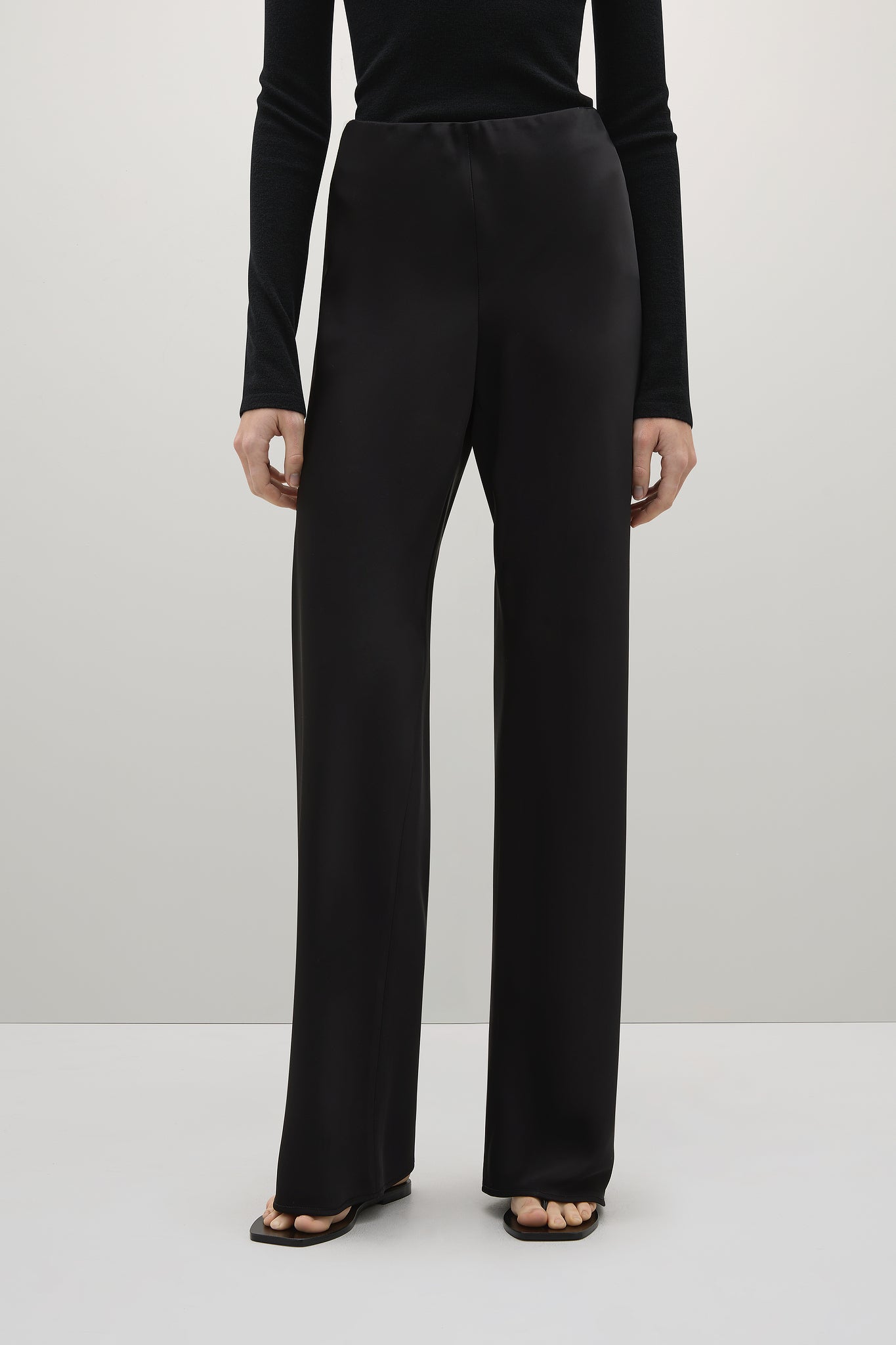 A. Emery The Myrna Pant