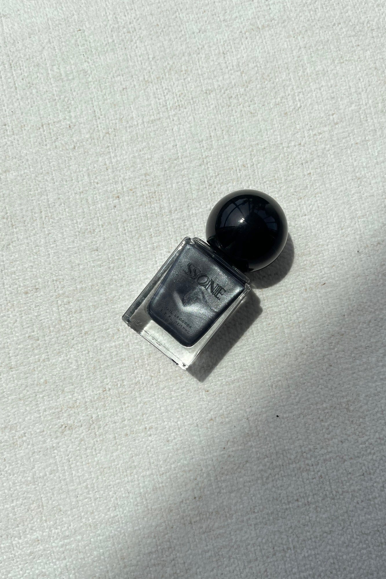 Ssone Basalt Nail Polish