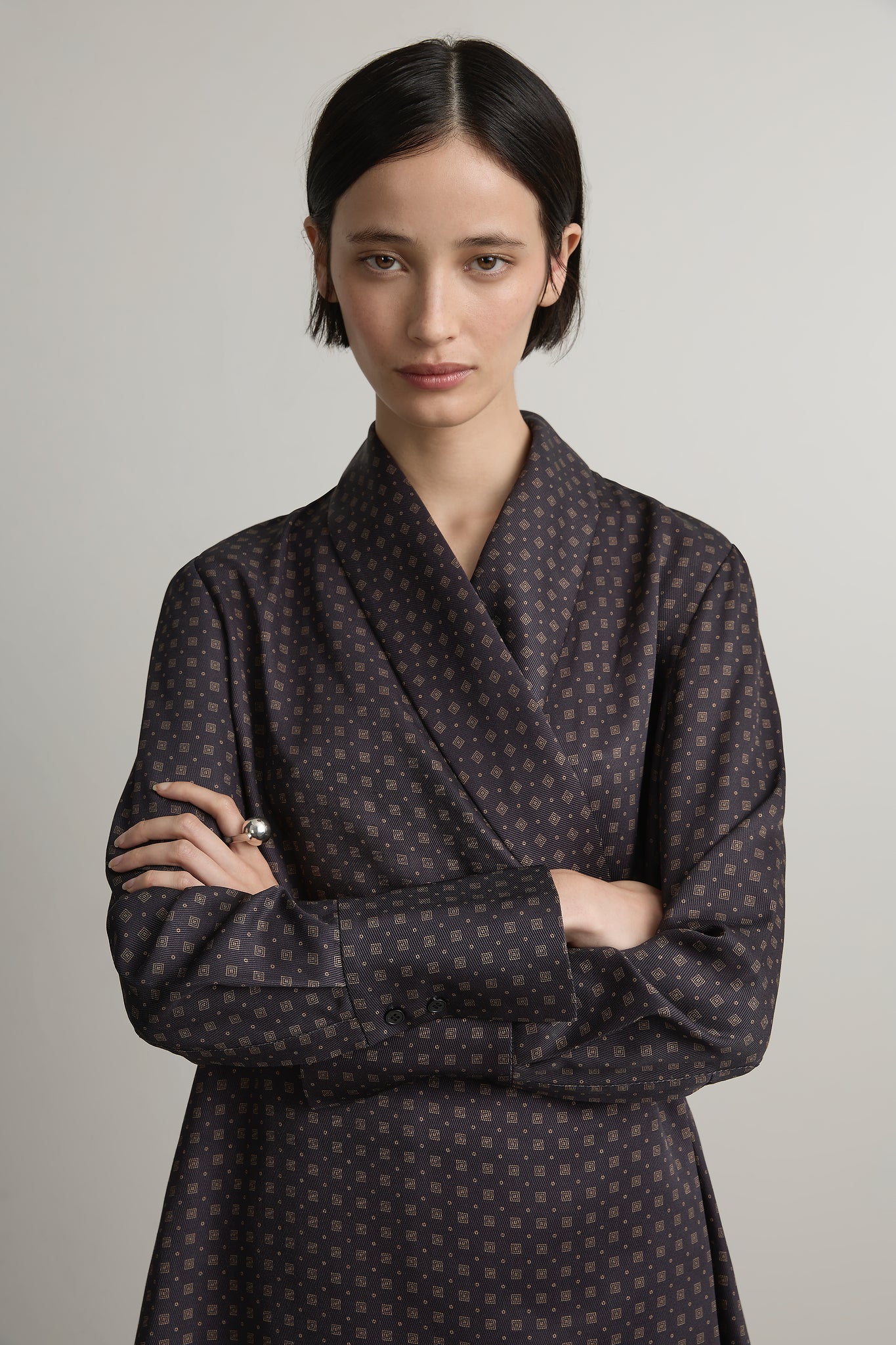 A Emery Lea Shirt-Ink Foulard