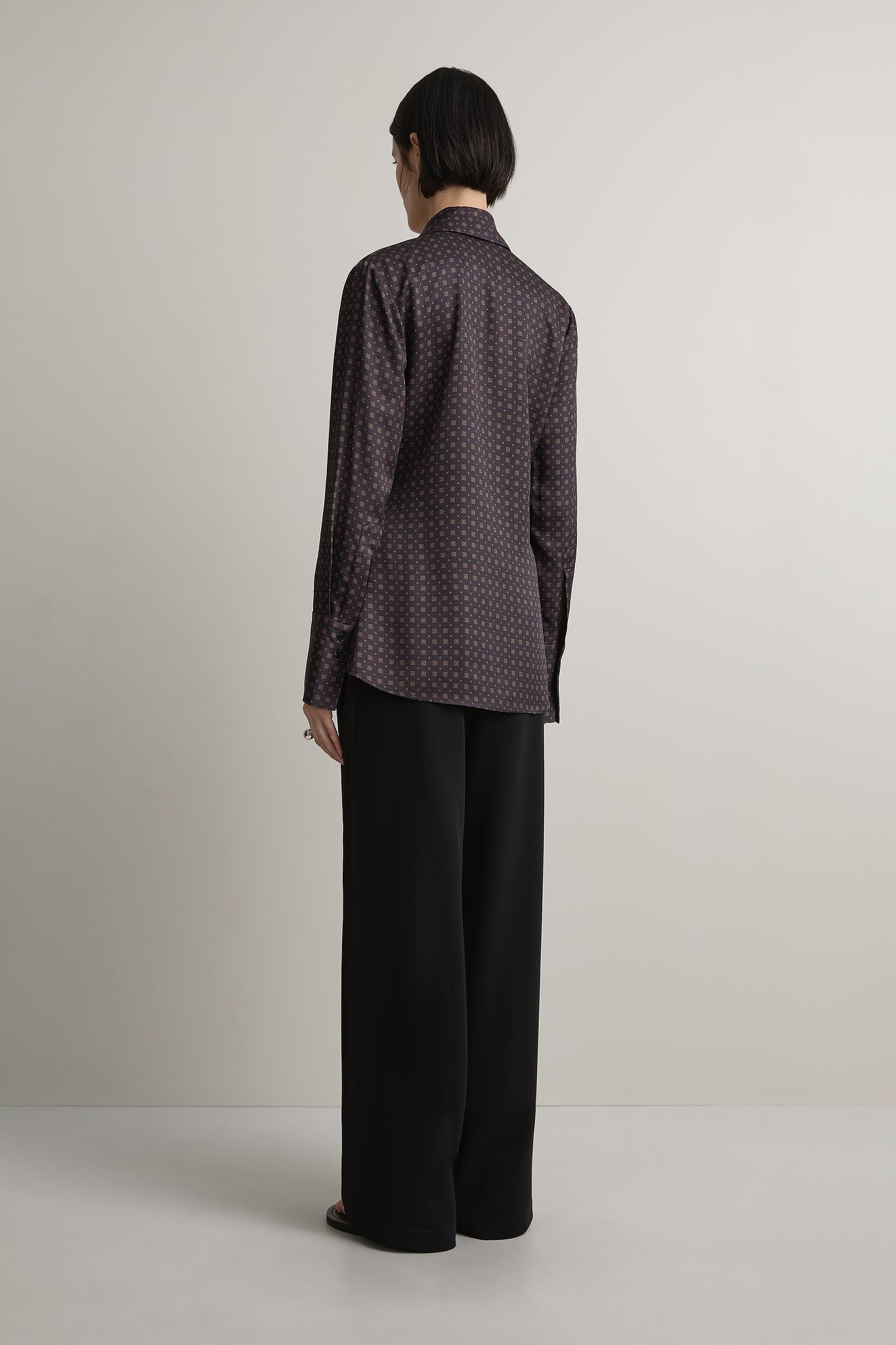 A Emery Lea Shirt-Ink Foulard