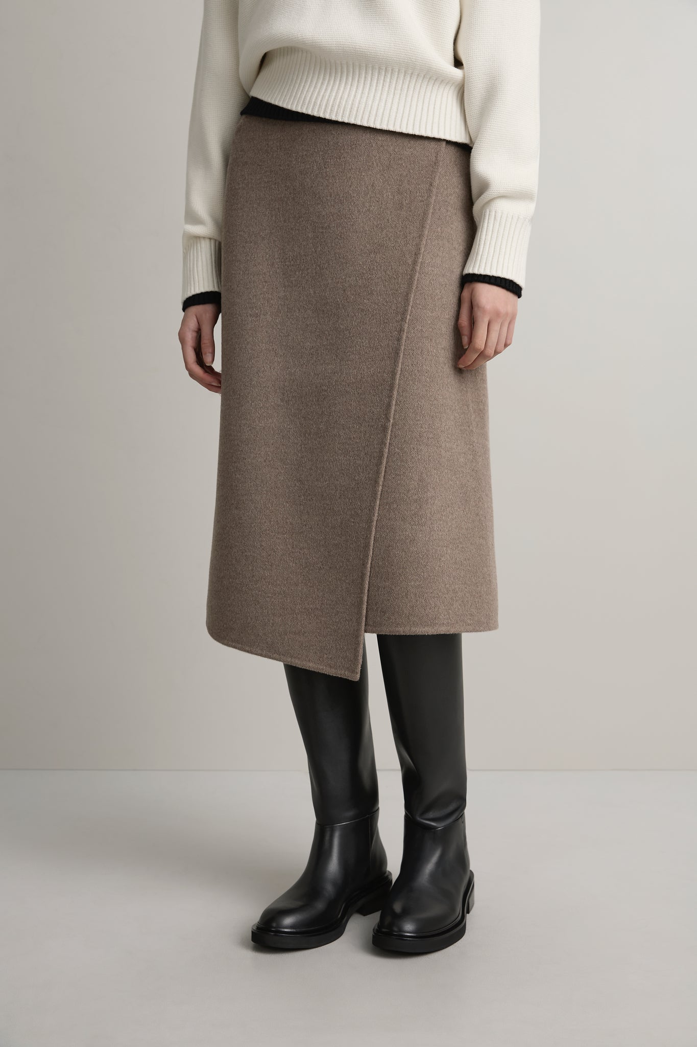 A Emery Roche Skirt-Cafe
