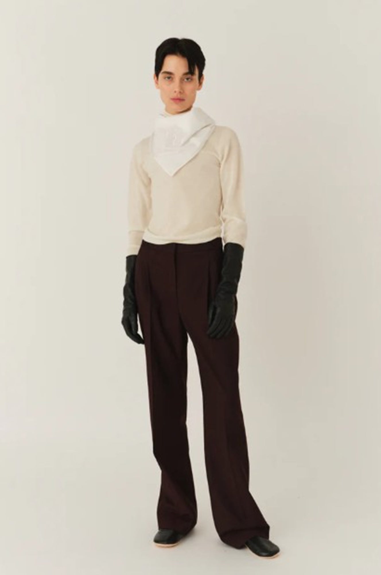 a model wearing the Garment Necchi pants
