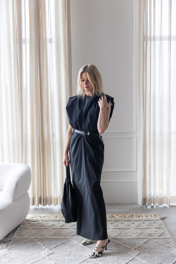 image of a woman wearing the Alysi Long Poplin Dress