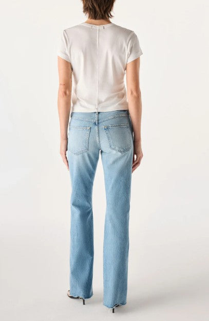 back image of a model wearing the Amo marcenia jeans in hush