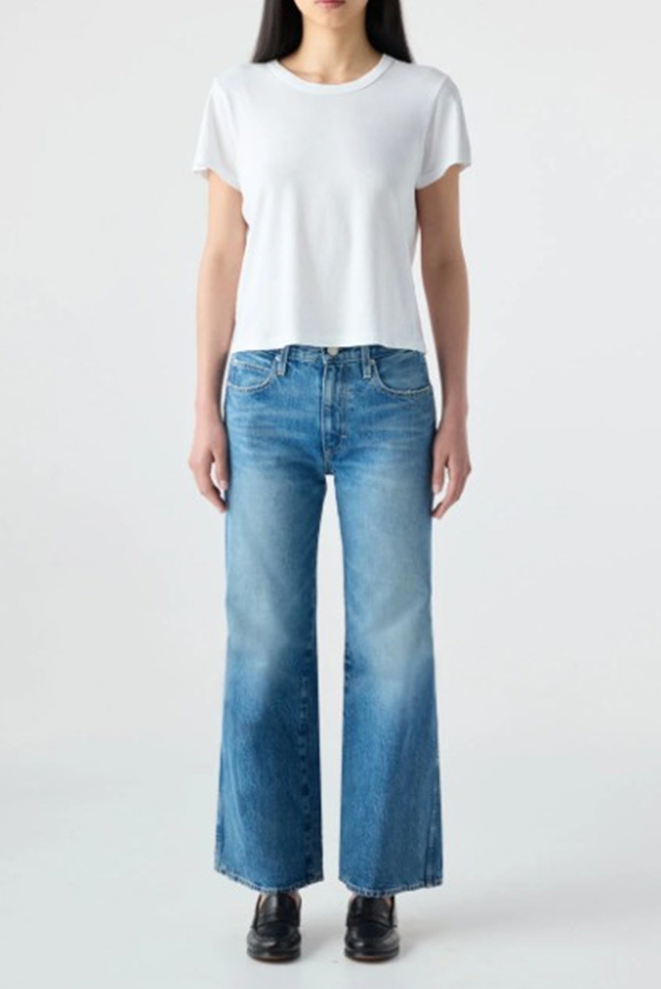 Amo Denim Robbie Mid Rise Relaxed Jean