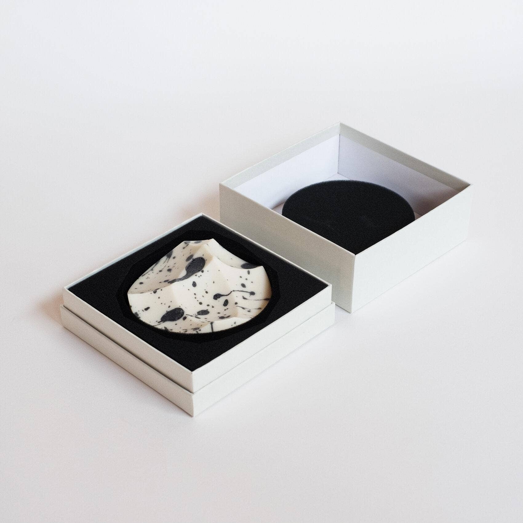 Ume Studio Erode Soap - White Grapefruit