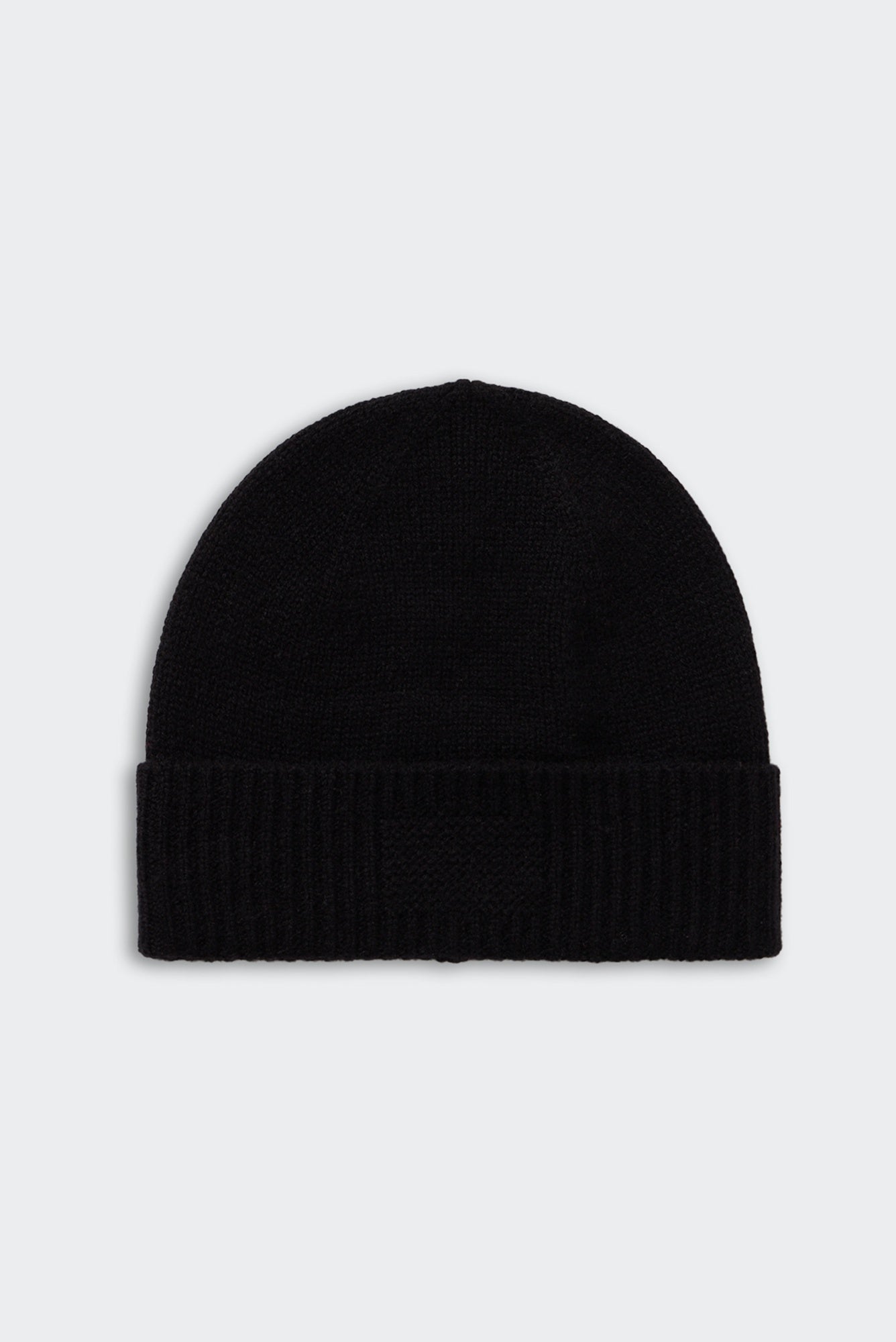 image of the guest in residence cashmere beanie in black
