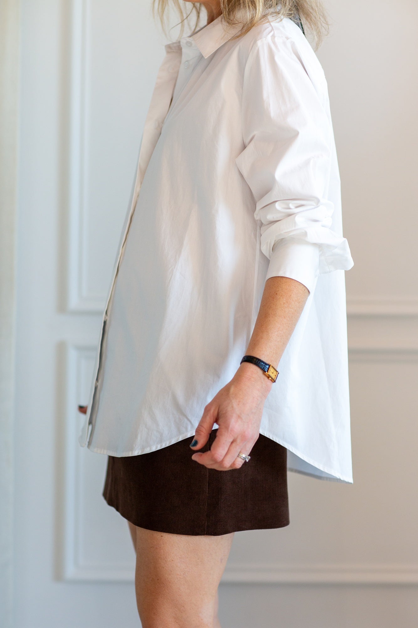 model wearing the herskind joe shirt and seroya azalea mini skirt