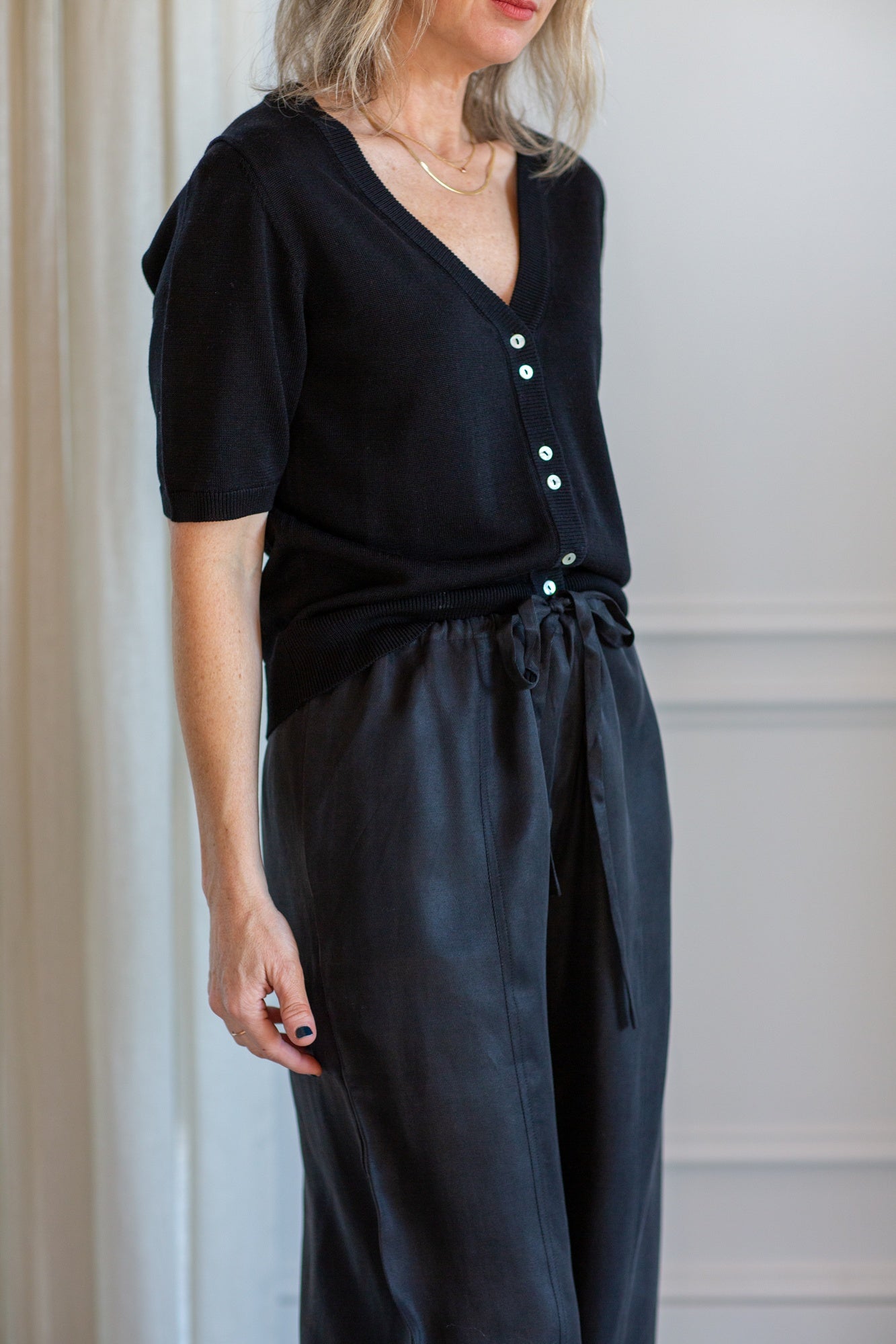 model wearing the marle hugo cardigan and mala pant