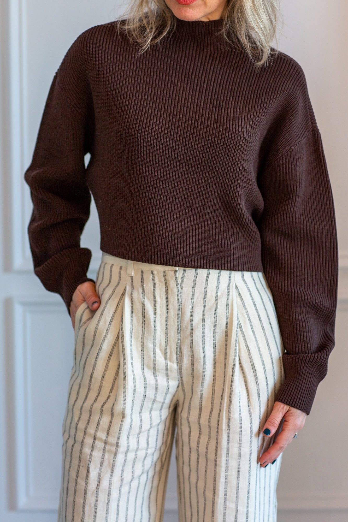 Ser.o.ya Carmen Mid Cropped Sweater