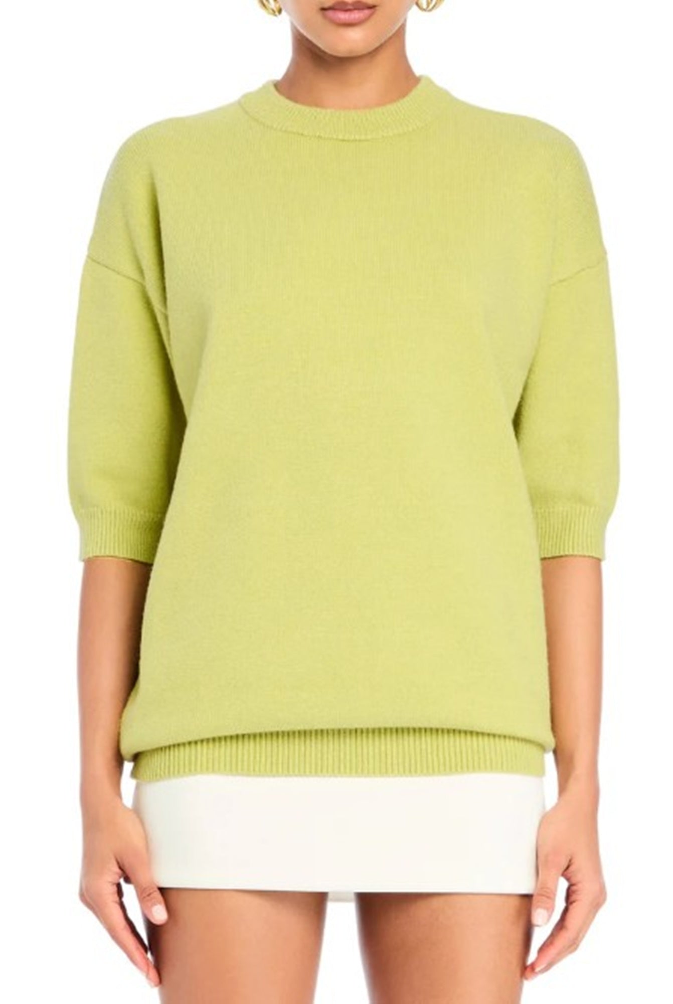 model wearing the Seroya jacey sweater