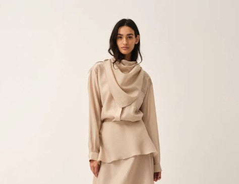 The Garment Eleanor Shirt in Beige